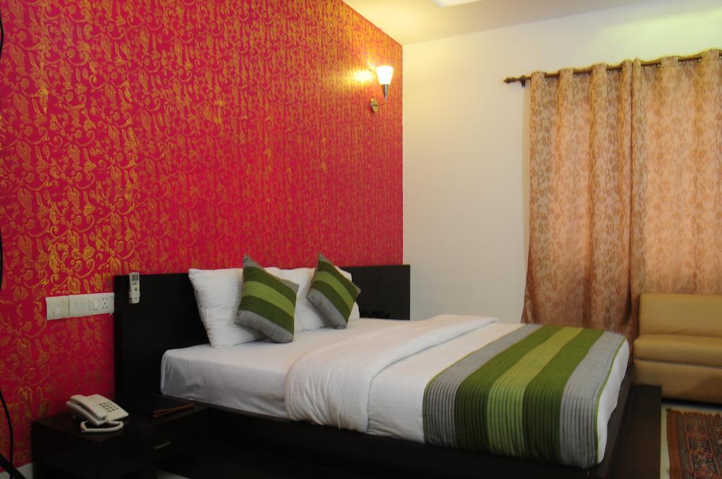 Airport Hotel Daya Capitol Nowe Delhi Zewnętrze zdjęcie
