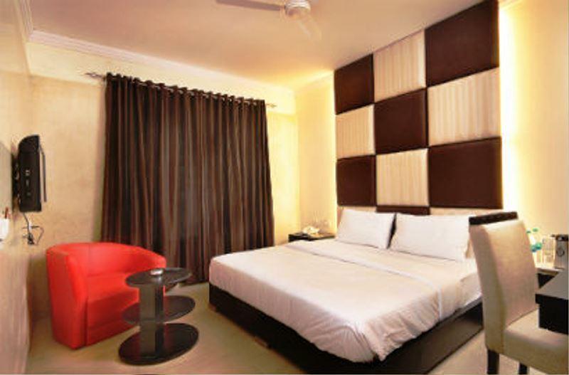 Airport Hotel Daya Capitol Nowe Delhi Zewnętrze zdjęcie