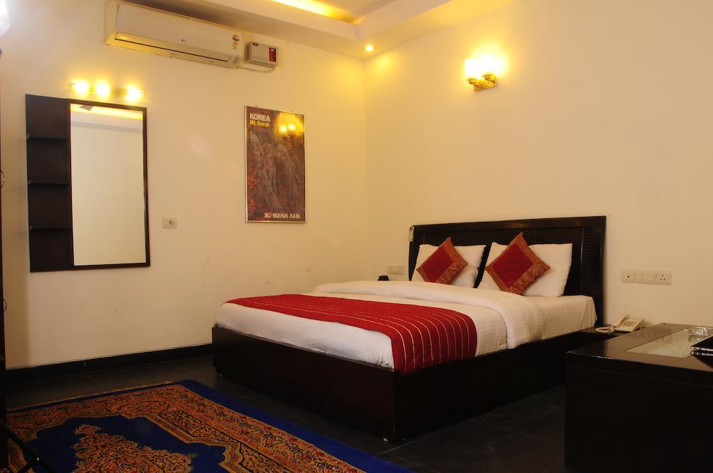 Airport Hotel Daya Capitol Nowe Delhi Pokój zdjęcie