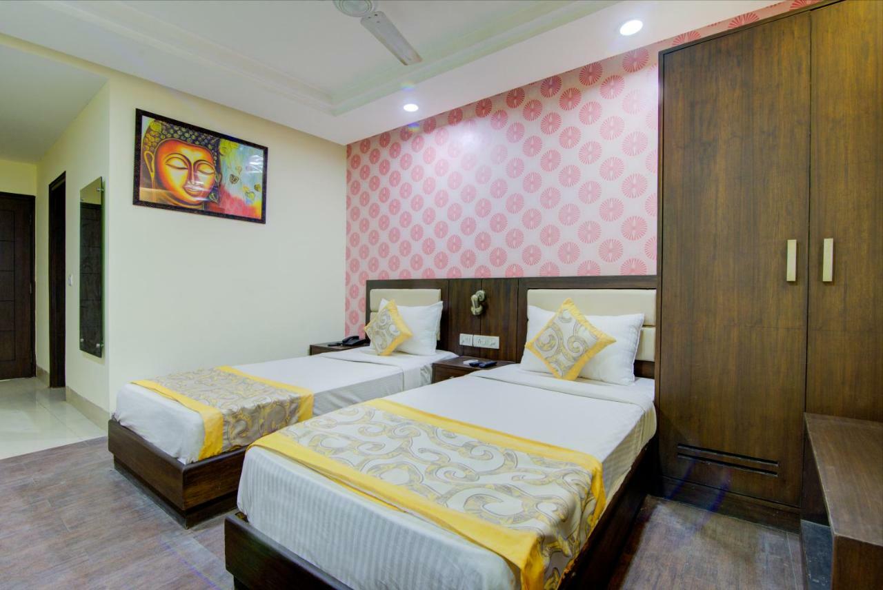 Airport Hotel Daya Capitol Nowe Delhi Zewnętrze zdjęcie