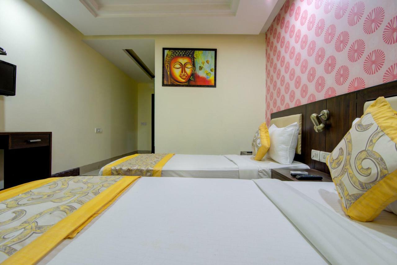 Airport Hotel Daya Capitol Nowe Delhi Zewnętrze zdjęcie