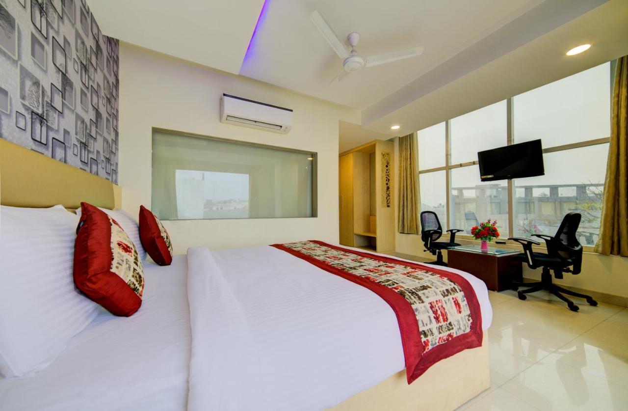Airport Hotel Daya Capitol Nowe Delhi Zewnętrze zdjęcie