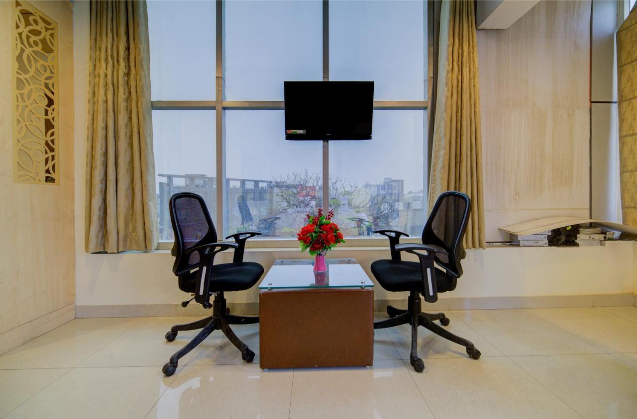 Airport Hotel Daya Capitol Nowe Delhi Zewnętrze zdjęcie