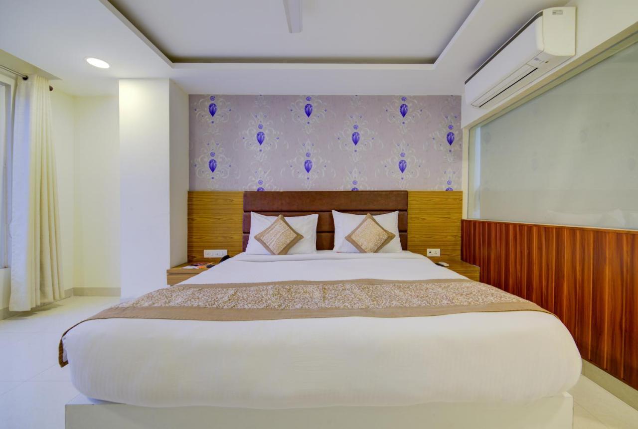 Airport Hotel Daya Capitol Nowe Delhi Zewnętrze zdjęcie